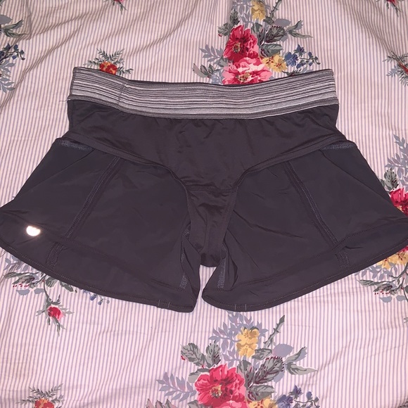 Lululemon Athletica Shorts - Picture 4 of 8